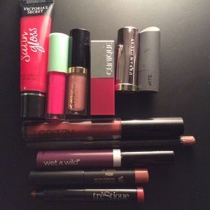 Lip gloss bundle